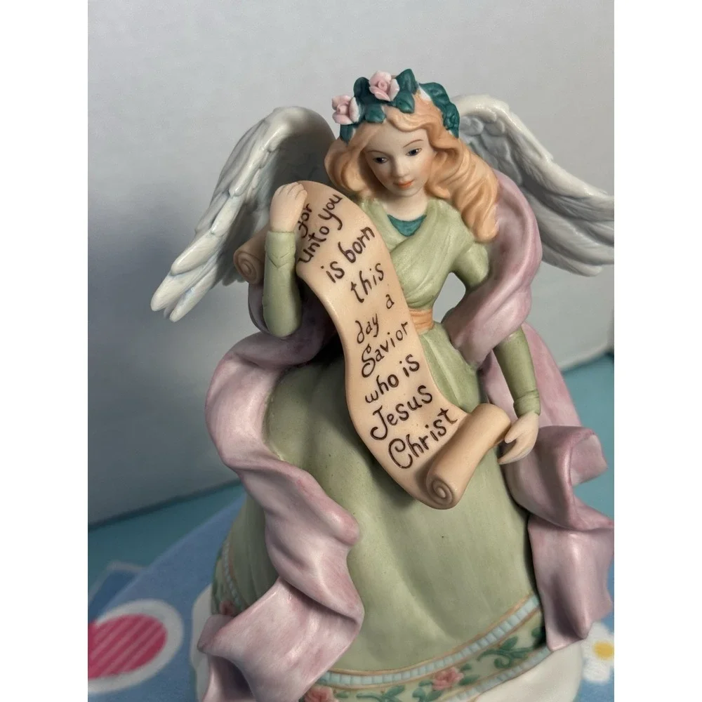 Vintage Joy‎ To The World Musical Angel Figurine 1992 Porcelain Hamilton Gifts